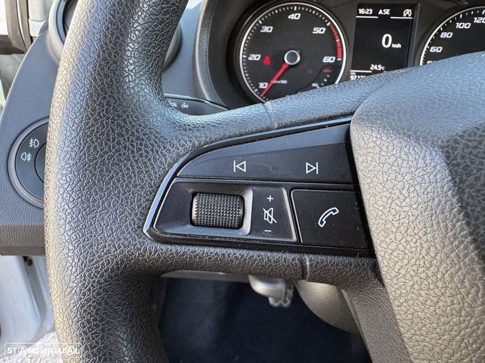 SEAT Ibiza 1.4 TDI Reference Ecomotive - 32