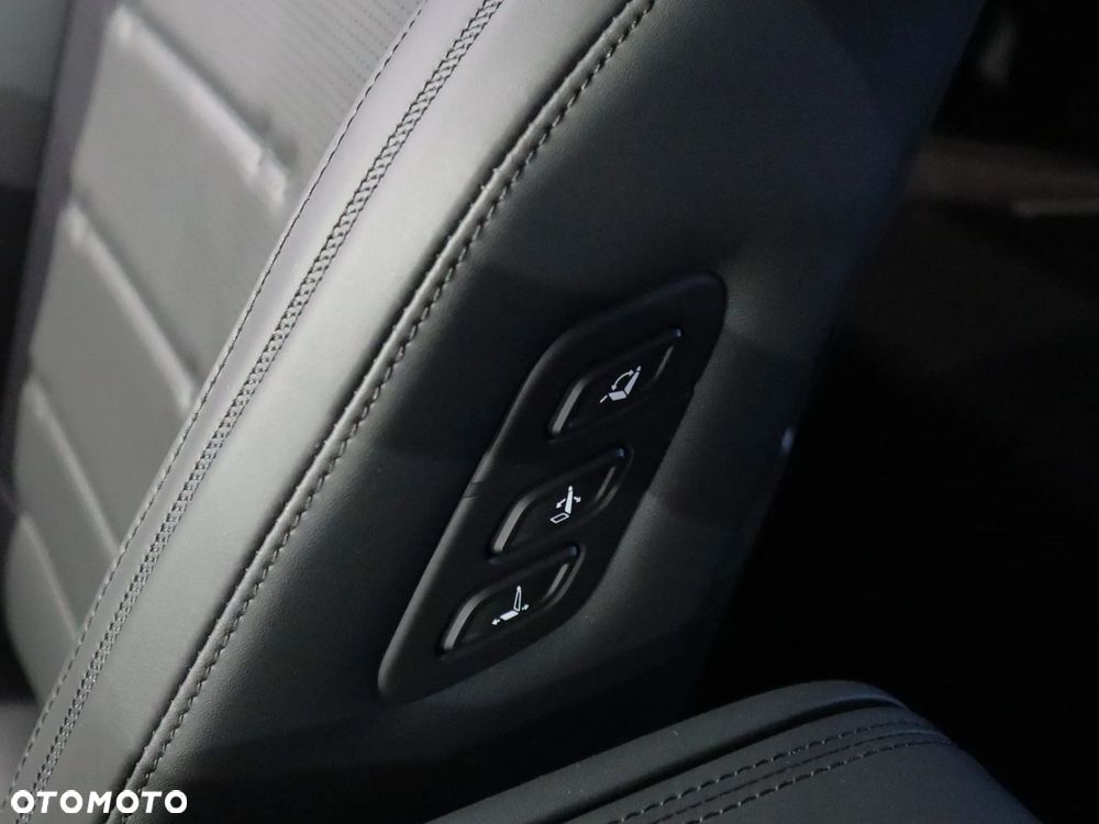 Hyundai Santa Fe 1.6 T-GDI HEV Calligraphy 4WD 6os - 30