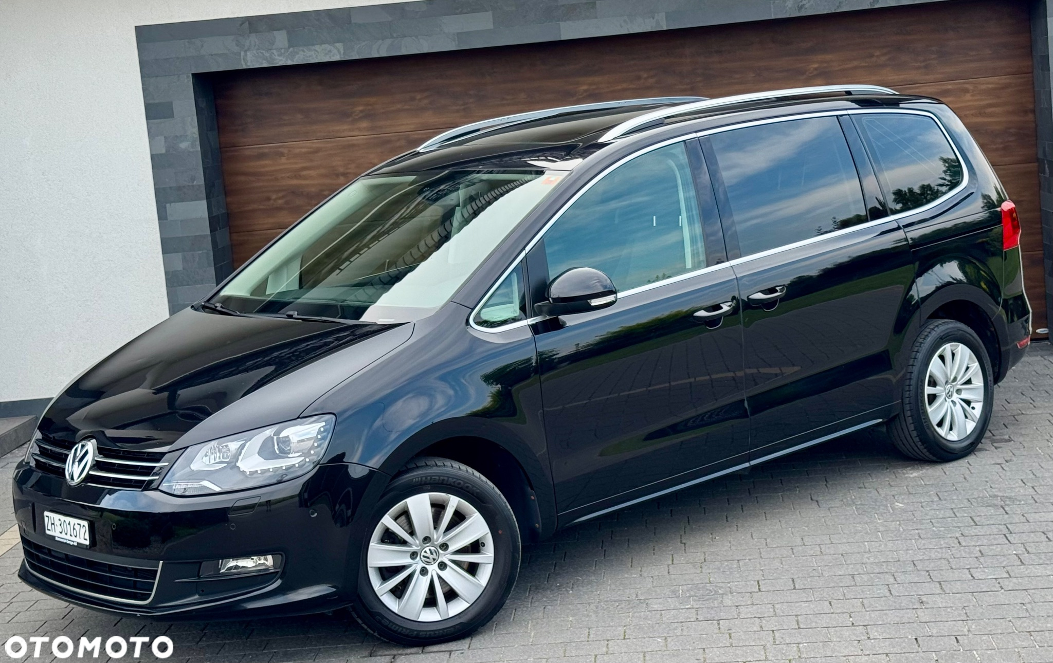 Volkswagen Sharan 2.0 TDI Comfortline - 2