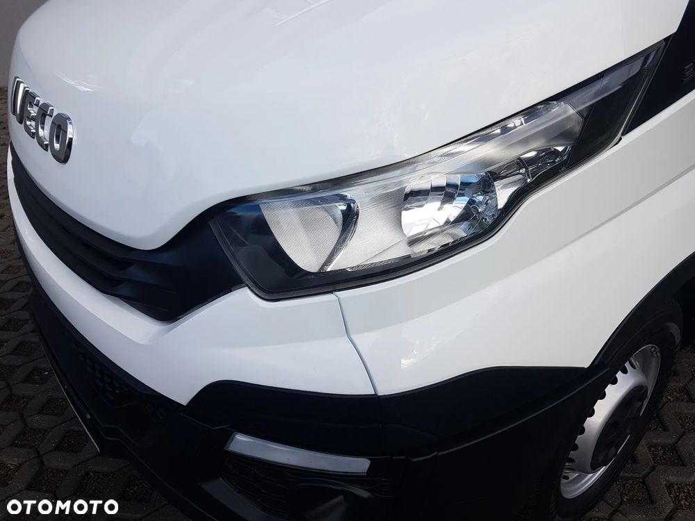 Iveco DAILY 6EP CHŁODNIA MROŹNIA IZOTERMA AGREGAT THERMO KING V-200 MAX GRZANIE 3,41x2,09x2,10 - 31