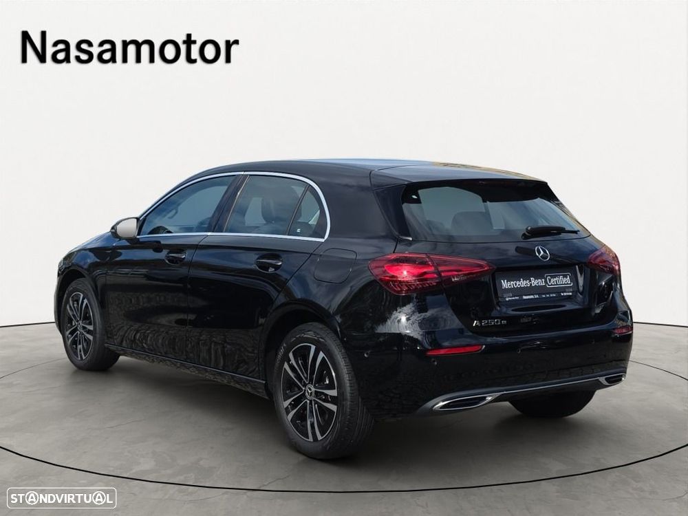 Mercedes-Benz A 250 e - 2