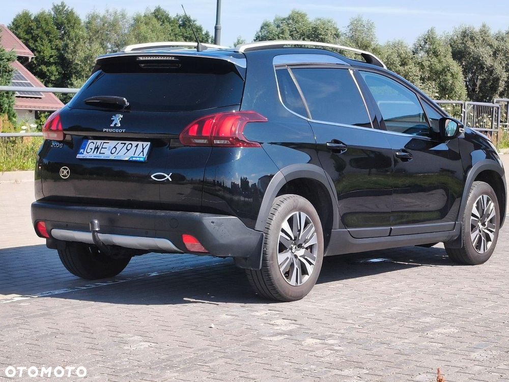 Peugeot 2008 1.5 BlueHDi Allure S&S - 36