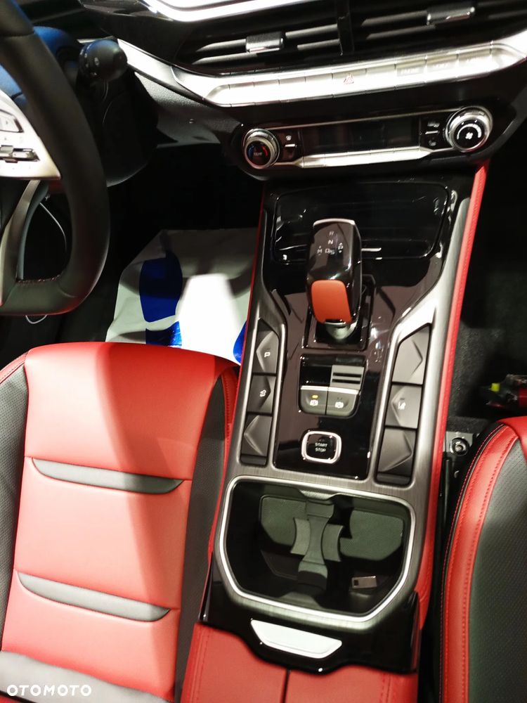 Bestune T77 1.5T Business DCT - 6