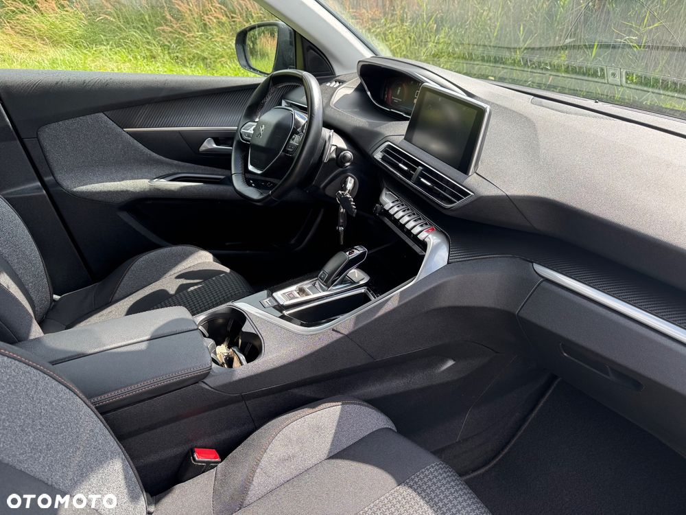 Peugeot 3008 - 28
