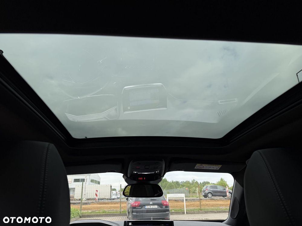 Peugeot 2008 - 25