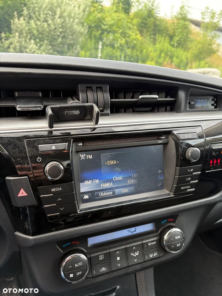 Toyota Corolla 1.6 Active - 18