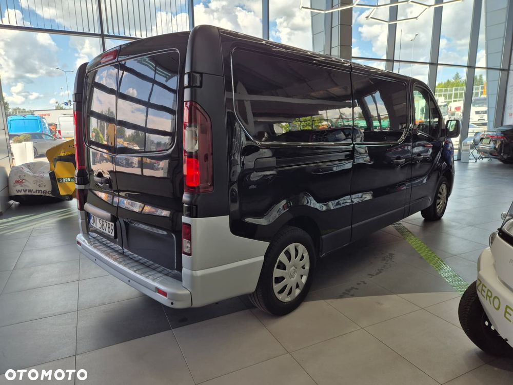 Renault Trafic 2.0 DCi 120  / L2H1 LONG / JEDYNY TAKI Z MONAKO / SERWISOWANY / ODŚWIEŻONY / ORYG. NISKI PRZEBIEG / RARYTAS / LAMPY LEDOWER  / DŁUGA PAKA / 3 MIEJSCA / UNIKATOWY STYL / EURO 6 - 8