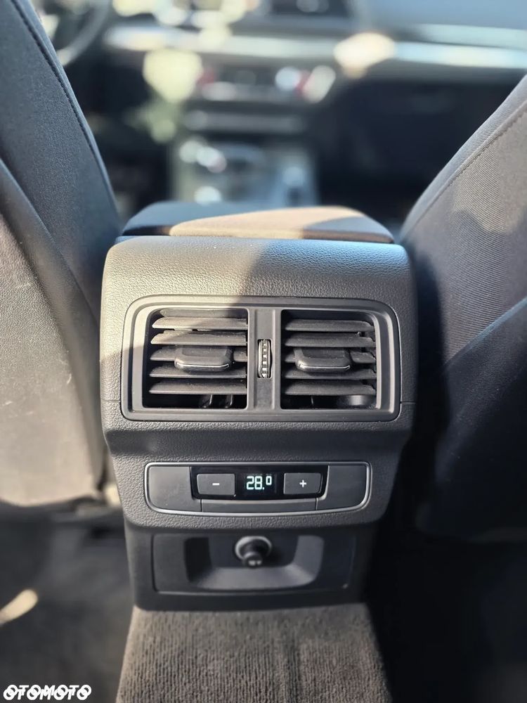 Audi Q5 35 TDI mHEV S Line S tronic - 38