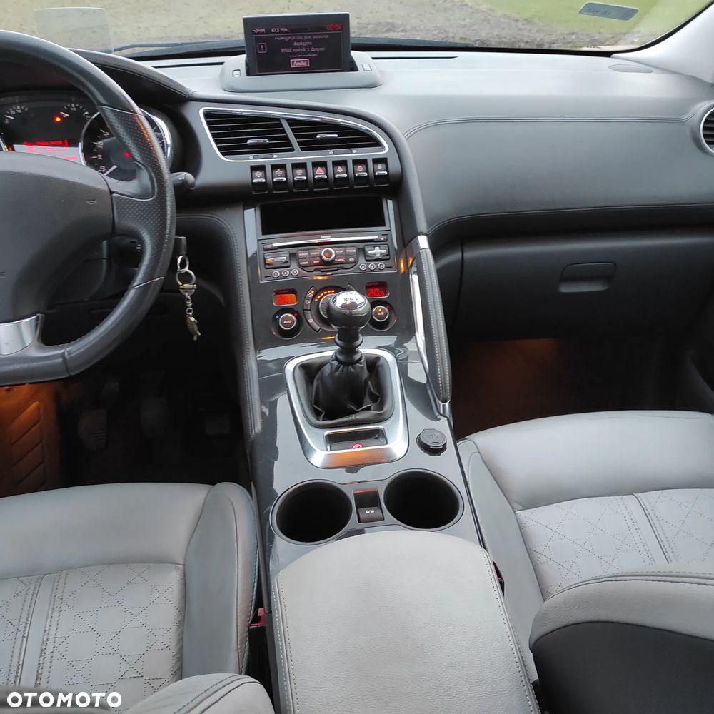 Peugeot 3008 - 11