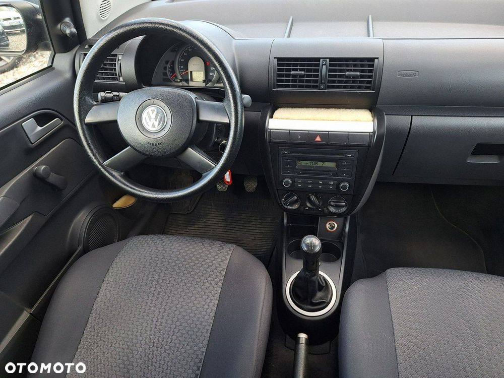 Volkswagen Fox - 5