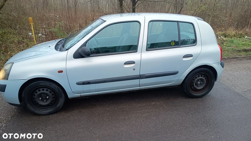 Renault Clio 1.2 16V Authentique - 3