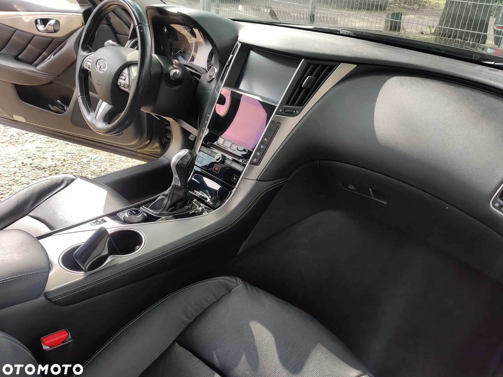 Infiniti Q50 - 13