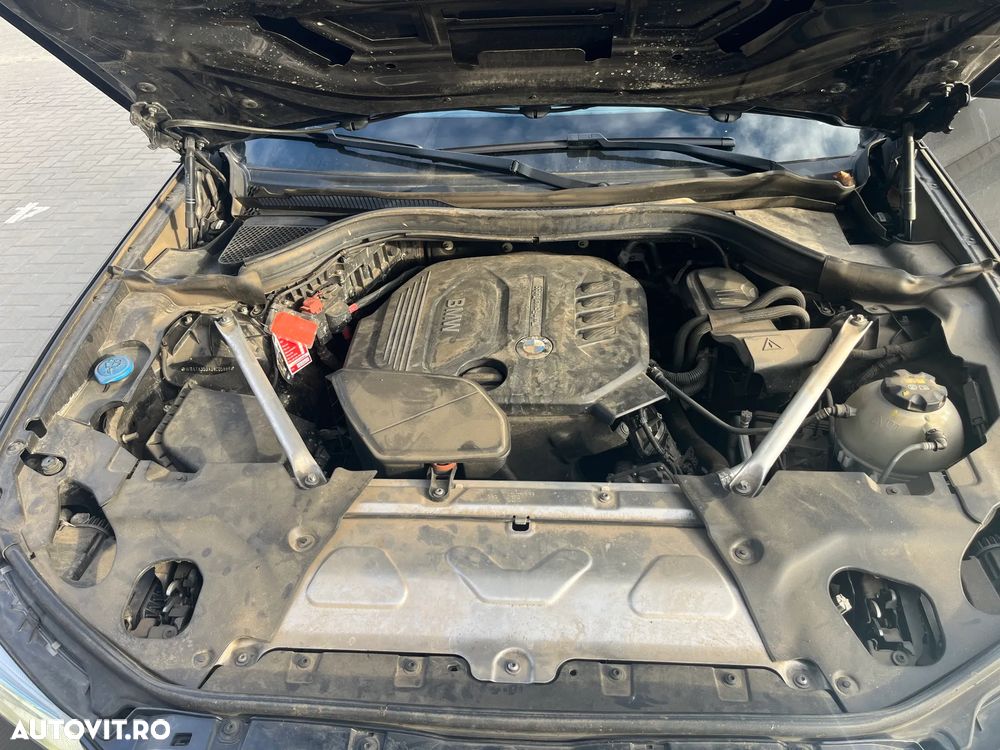 BMW X3 xDrive20d AT Luxury Line - 33