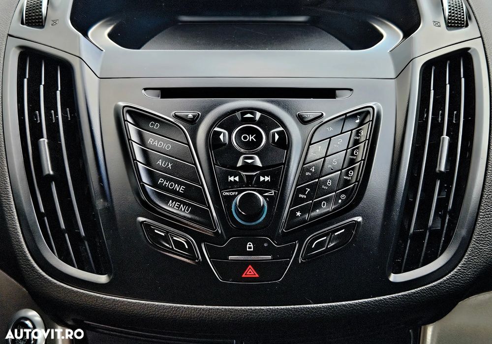 Ford Kuga - 20