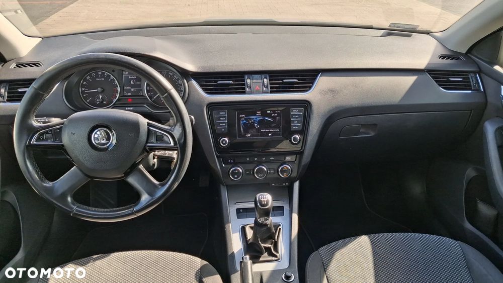 Skoda Octavia 1.6 TDI Ambition - 8