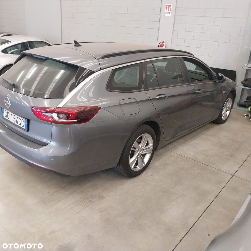 Opel Insignia 1.6 CDTI Cosmo S&S - 4