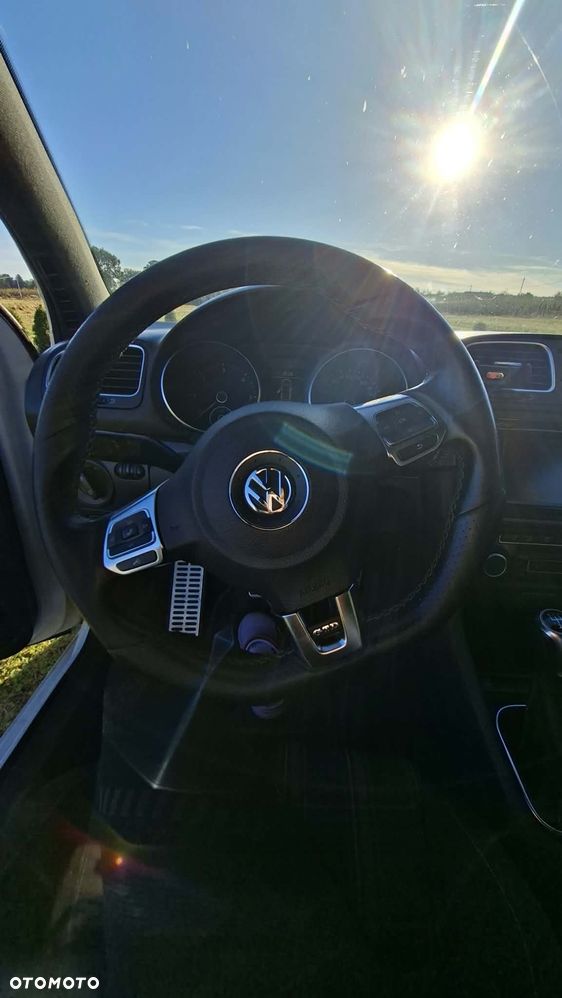 Volkswagen Golf - 15