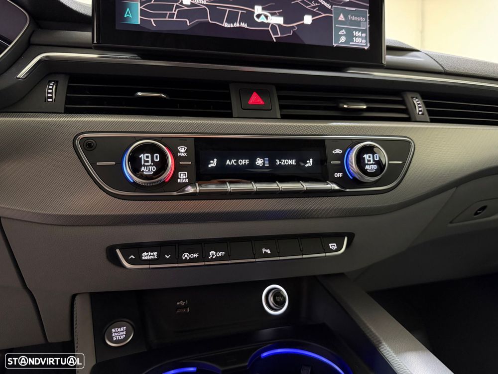 Audi A4 35 TDI S line S tronic - 33