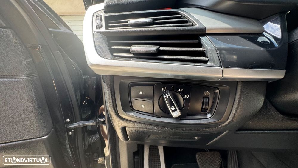 BMW X5 M50d Sport-Aut. - 37