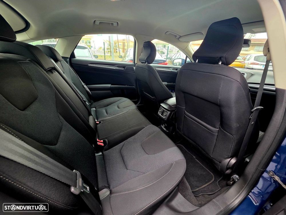 Ford Mondeo 2.0 TDCI Titanium - 12