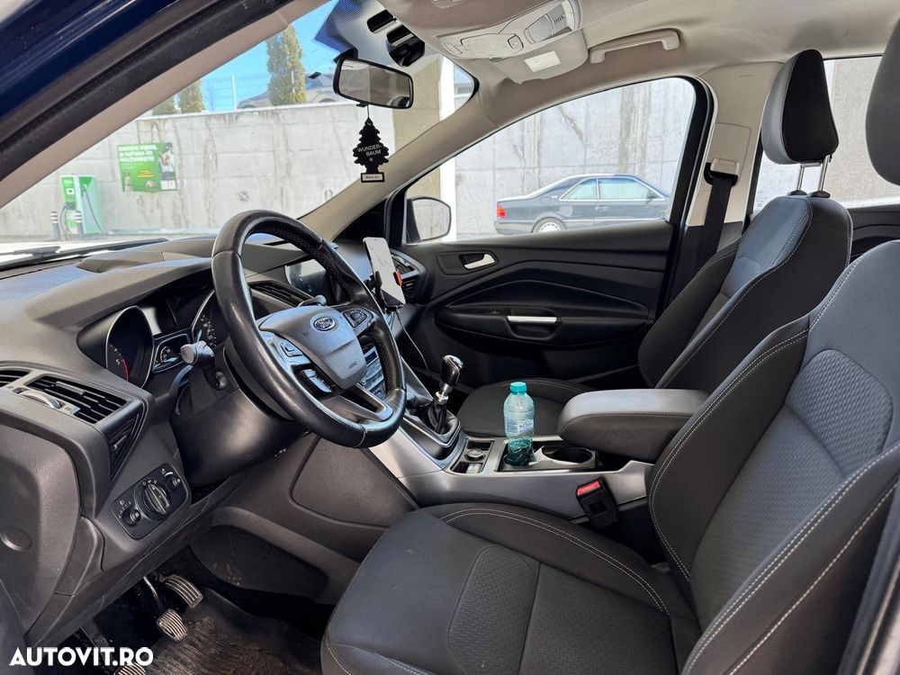 Ford Kuga 2.0 TDCi 2WD Trend - 20