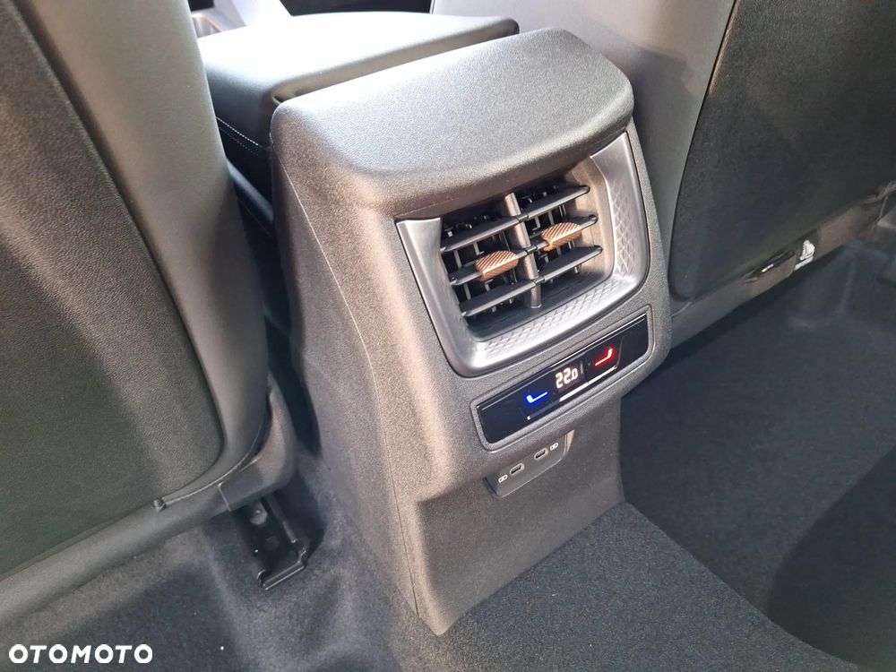 Cupra Terramar 1.5 eTSI mHEV DSG - 12