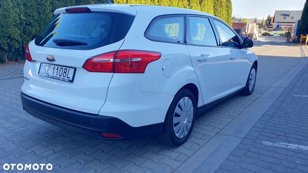 Ford Focus 1.5 TDCi Trend - 5