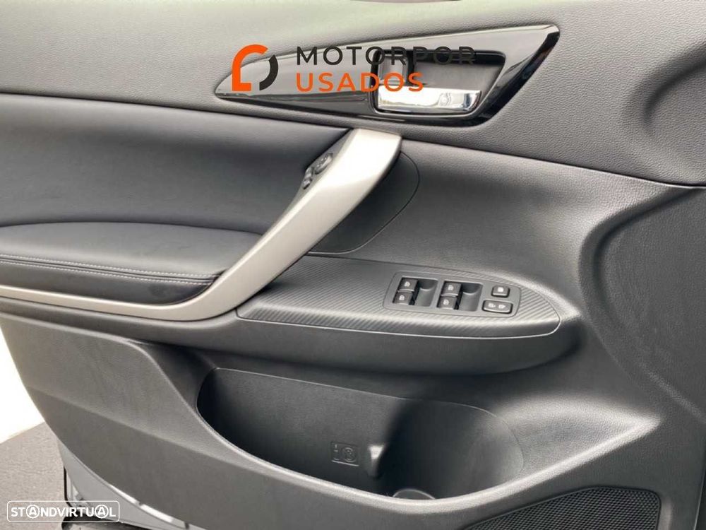 Mitsubishi Eclipse Cross 2.4 PHEV Black Edition - 18