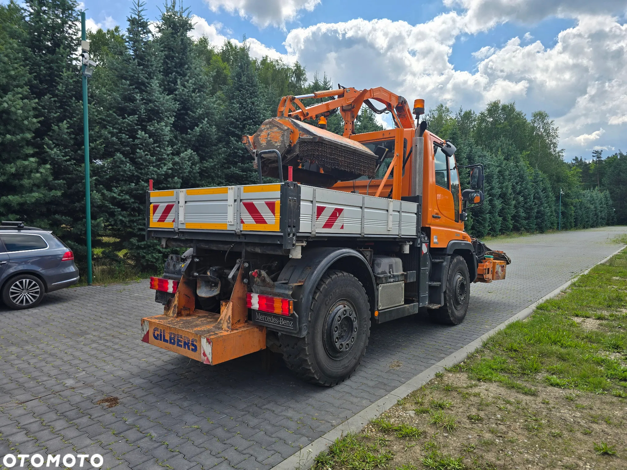 Unimog U400 - 8