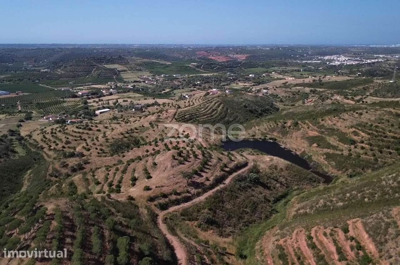 Moradia em Ruina com 86ha de Terreno, em Silves - Grande imagem: 2/15