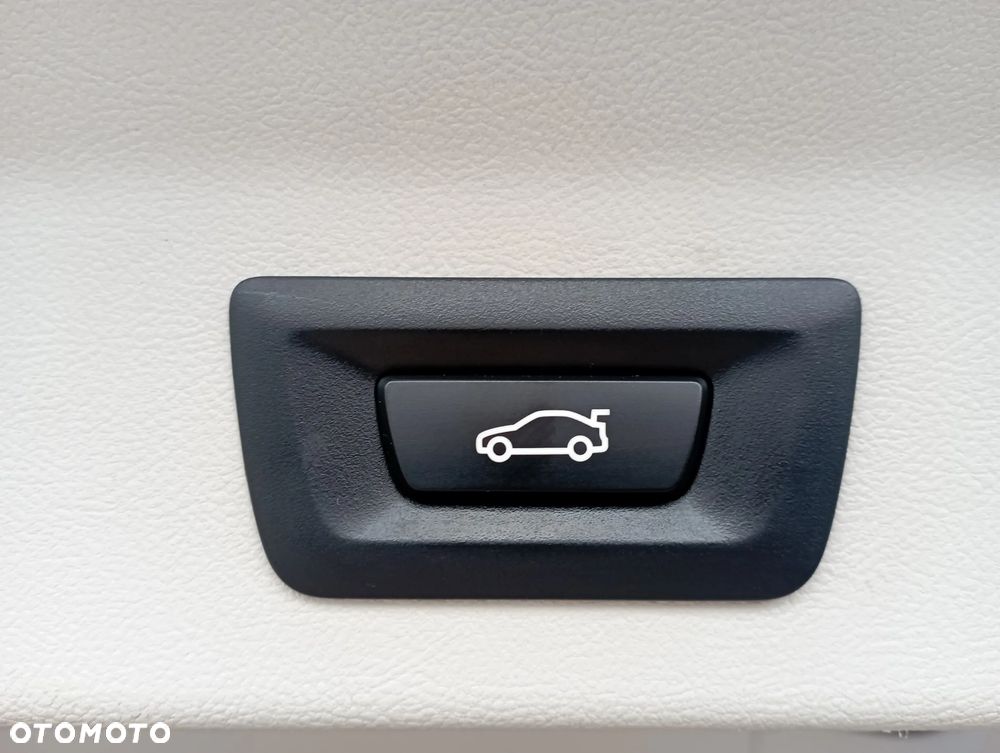 BMW X3 xDrive20i Advantage sport - 29