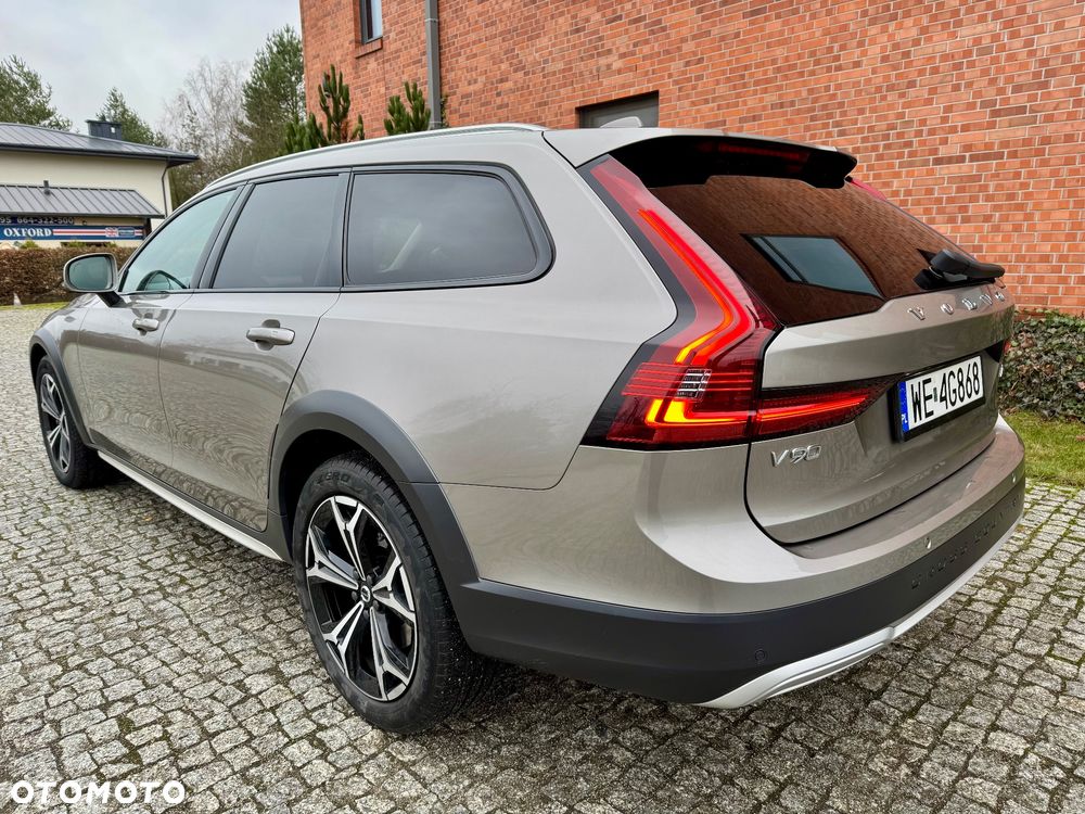 Volvo V90 Cross Country D5 SCR AWD Pro - 3