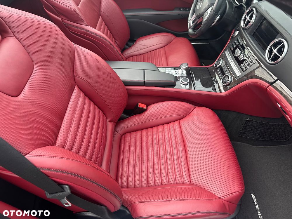 Mercedes-Benz SL 500 7G-TRONIC - 26