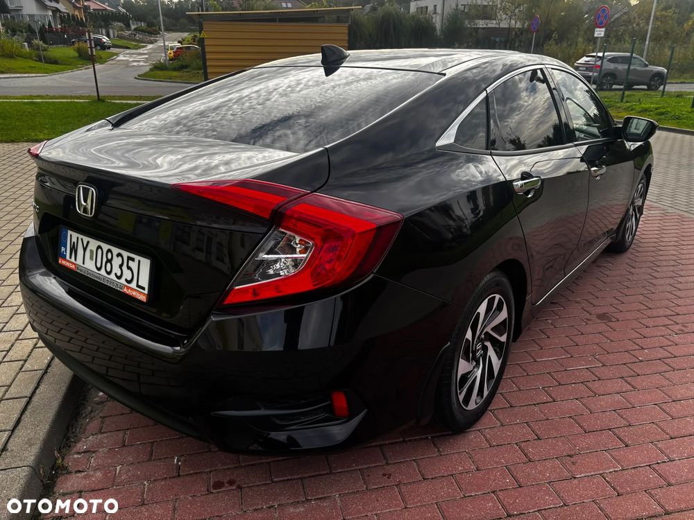 Honda Civic 2017 photo 3