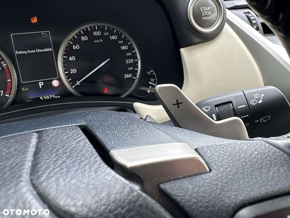 Lexus NX 300 F Impression AWD - 26
