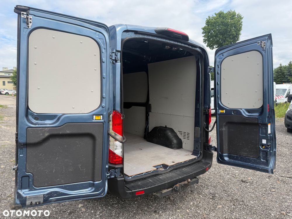 Ford Transit - 8
