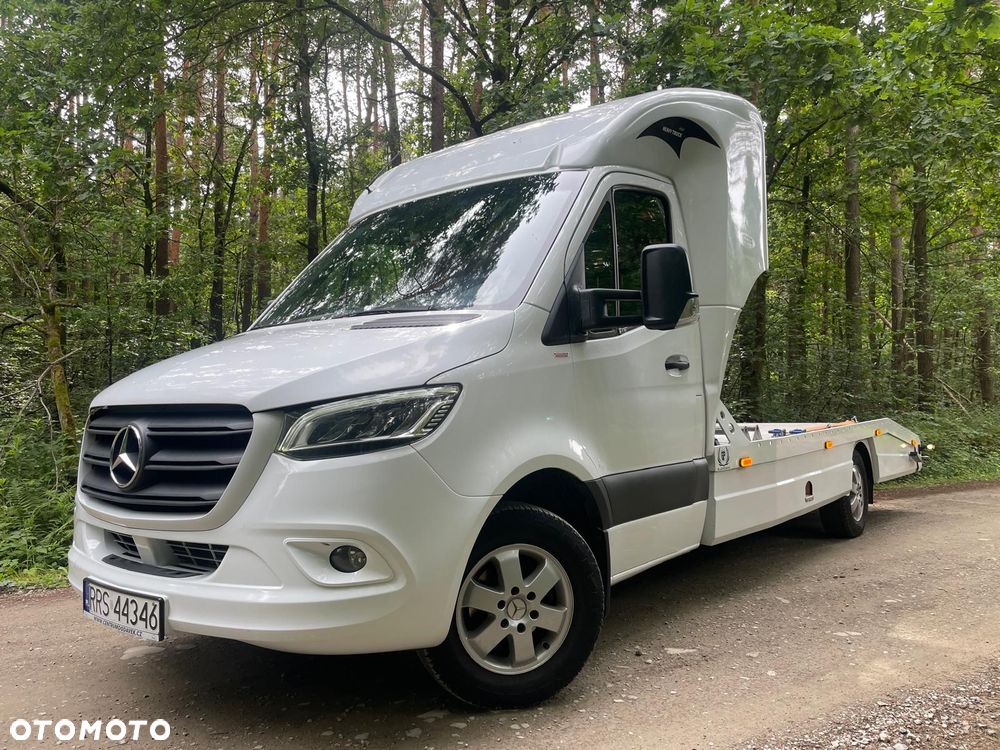 Mercedes-Benz Sprinter - 4