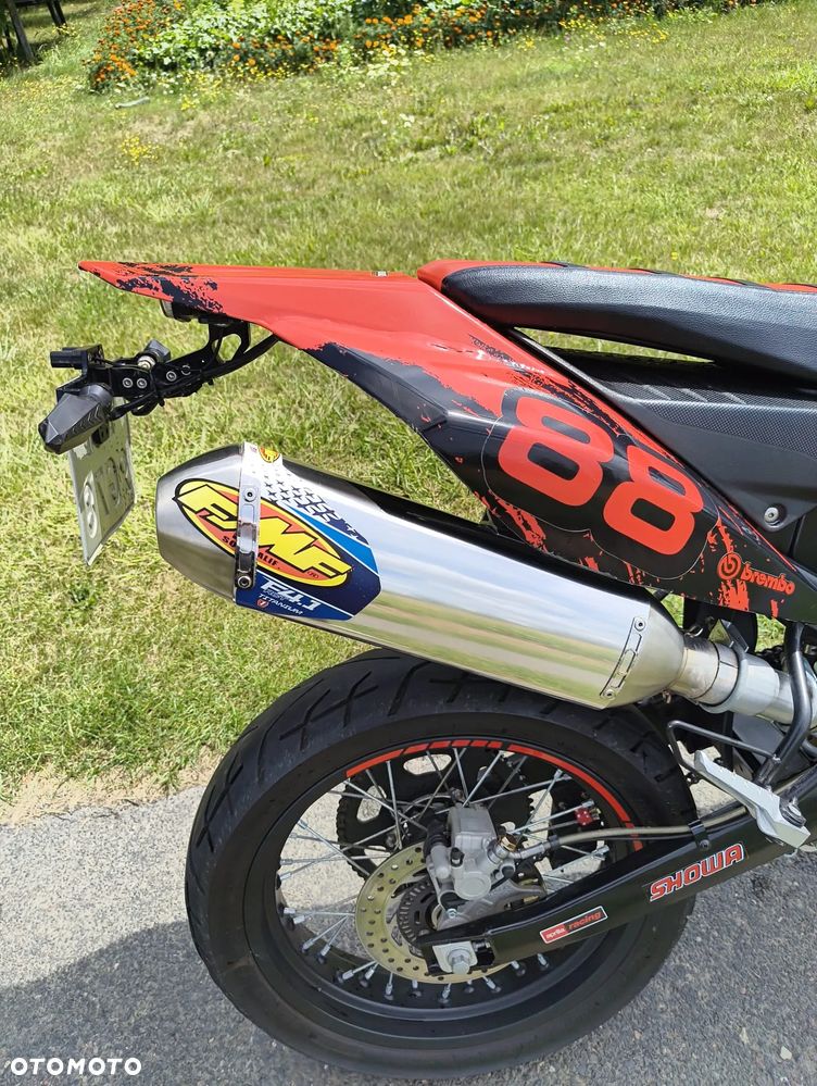 Aprilia SX - 6