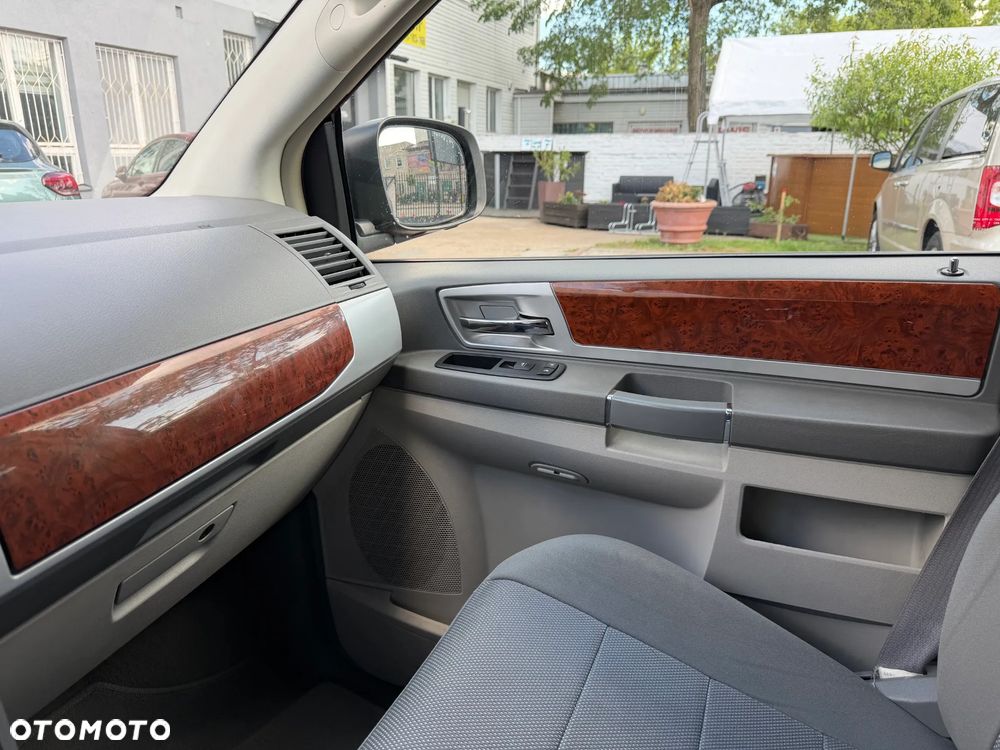 Chrysler Grand Voyager 2.8 CRD Touring - 13