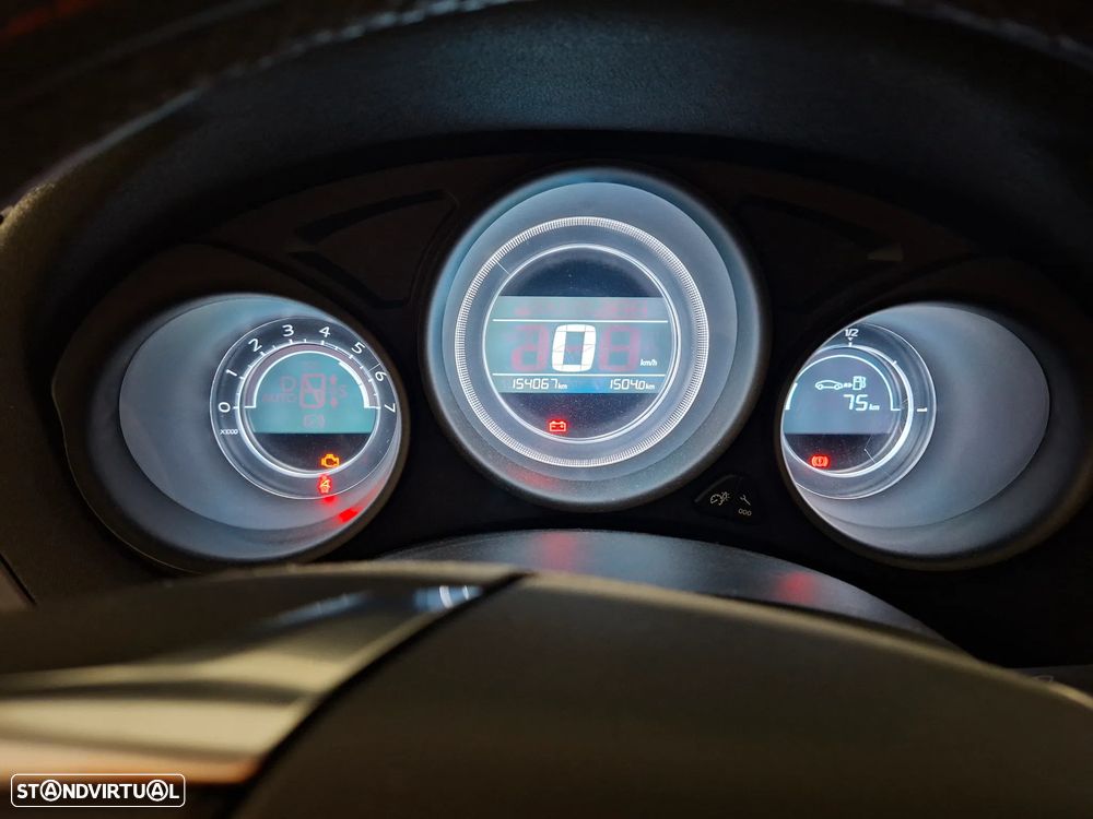 Citroën C4 1.6 BlueHDi Feel - 10