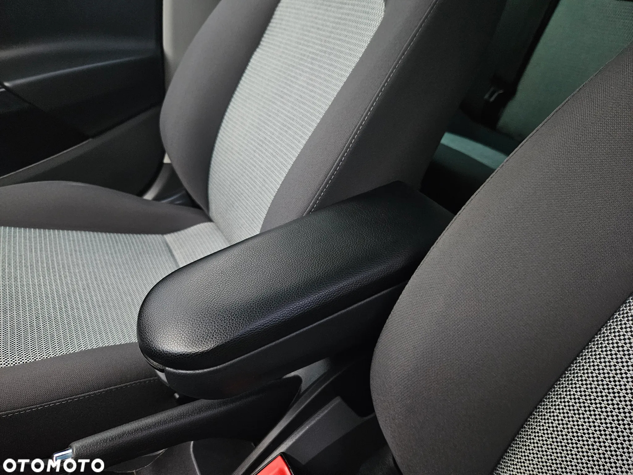 Seat Ibiza 1.6 16V Stylance - 20