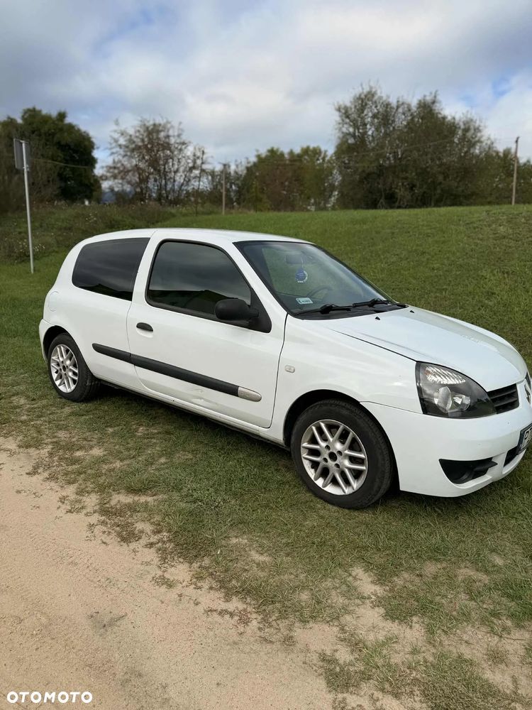 Renault Clio 1.5 dCi All Inclusive - 1