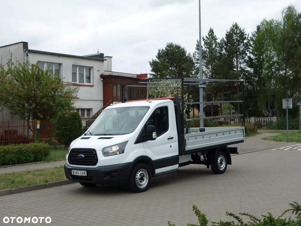 Ford TRANSIT - 1
