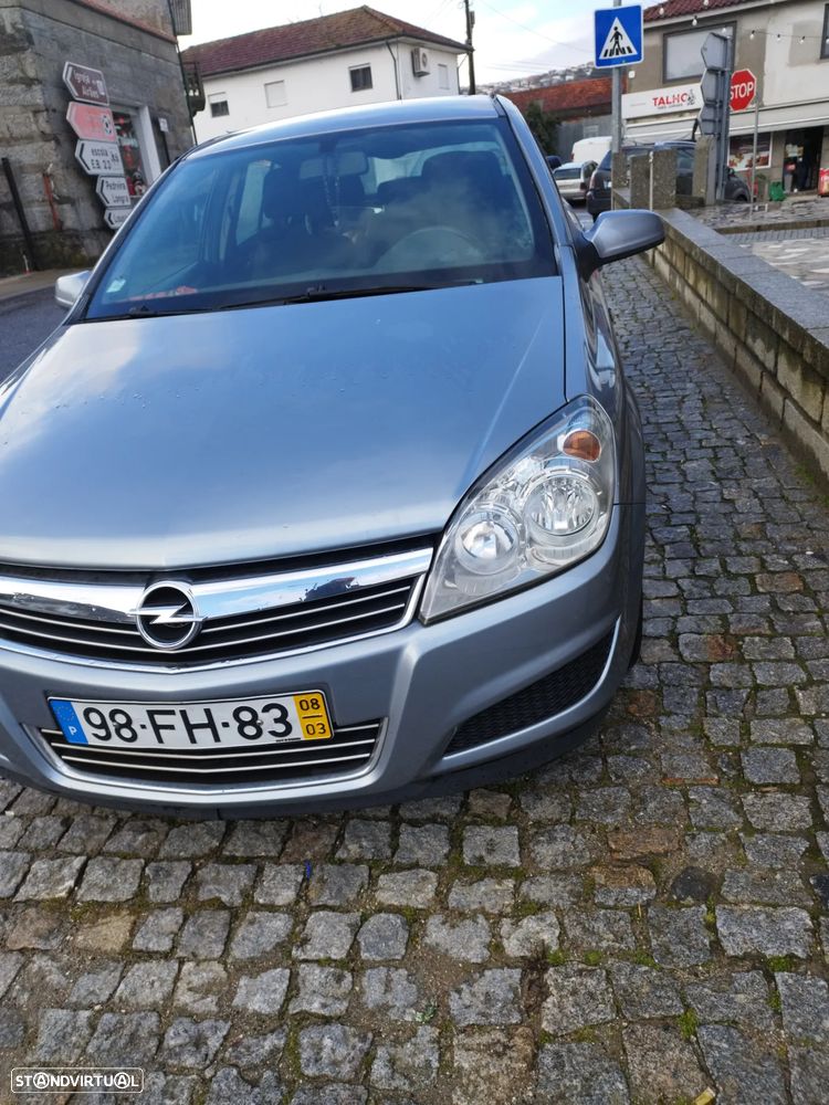 Opel Astra 1.3 CDTI Enjoy EcoFLEX - 1