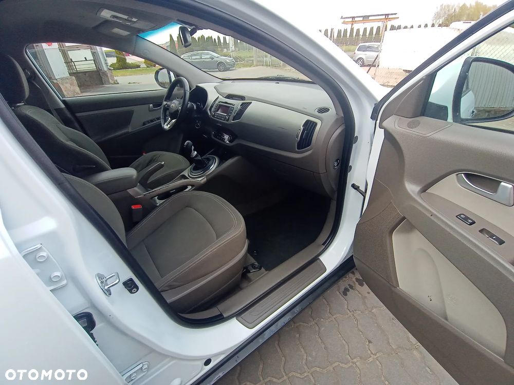 Kia Sportage 1.7 CRDI 2WD Attract - 28