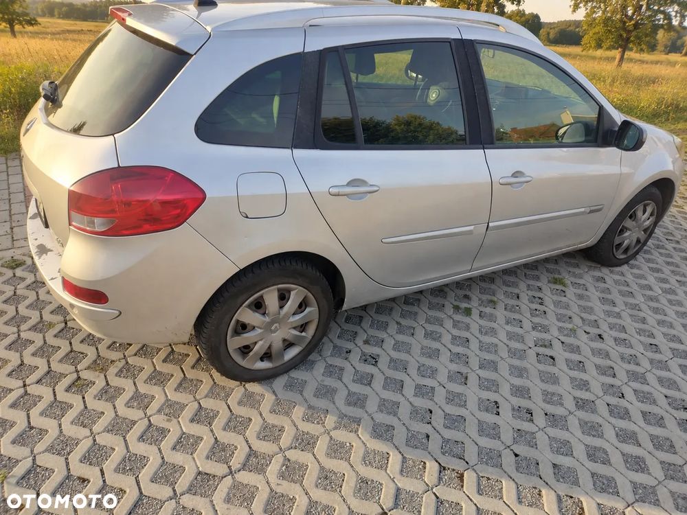 Renault Clio 1.5 dCi Alize - 4