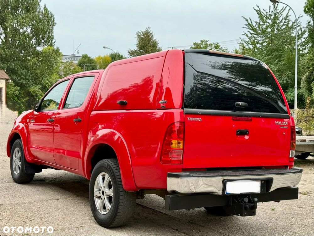 Toyota Hilux - 18