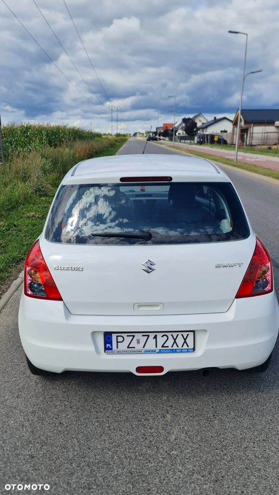 Suzuki Swift 1.3 Comfort - 3