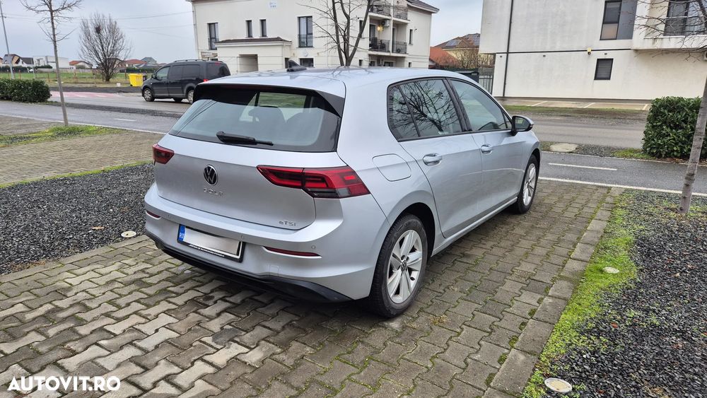 Volkswagen Golf 1.0 eTSI DSG MHEV Life - 6