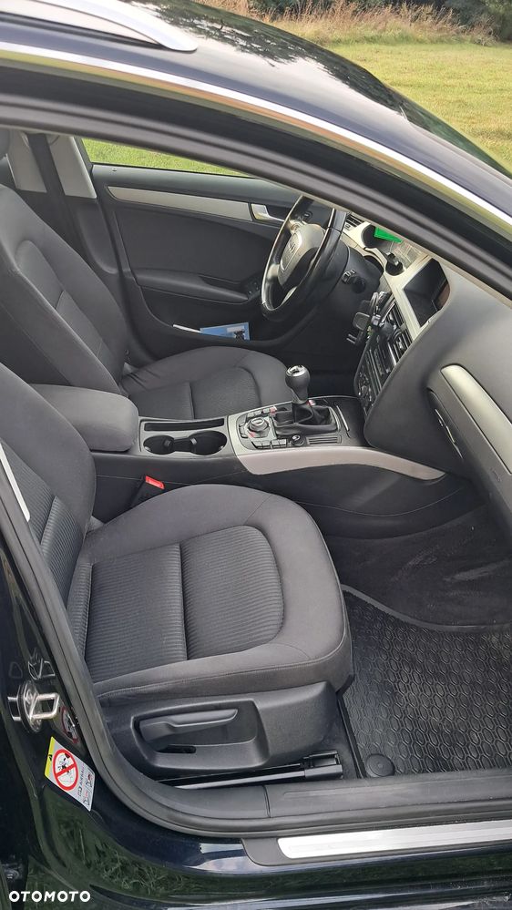 Audi A4 Avant - 15
